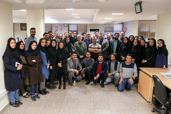  نشست خبری فیلم «سال دوم دانشکده من» در روزنامه شهرآرا