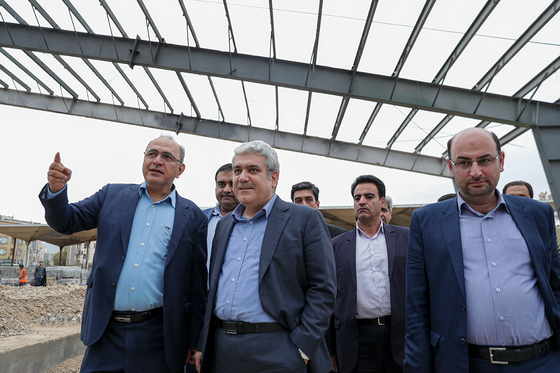 بازدید معاون علمی و فناوری رئیس جمهور از کارخانه نوآوری مشهد