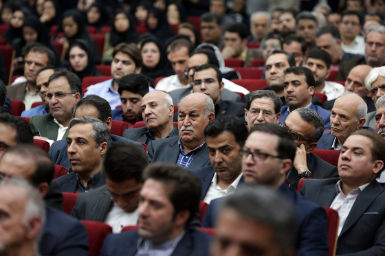 مراسم تودیع و معارفه رئیس دانشگاه علوم پزشکی با حضور وزیر بهداشت