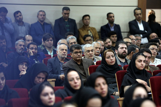 مراسم تودیع و معارفه رئیس دانشگاه علوم پزشکی با حضور وزیر بهداشت