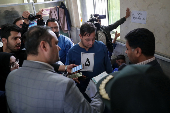 دستگیری سارقان گوشی قاپ در مشهد‎
