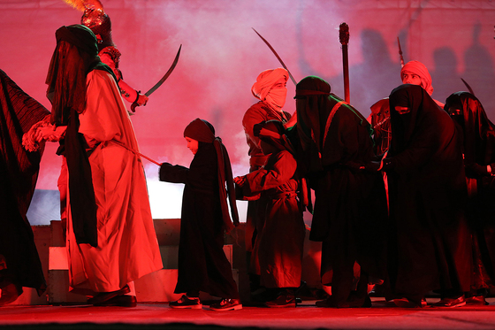  نمایش آیینی 