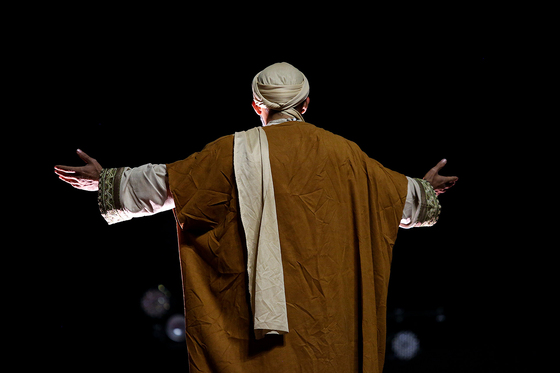  نمایش آیینی 