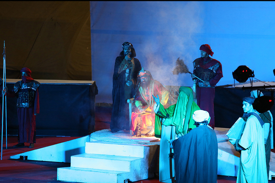  نمایش آیینی 