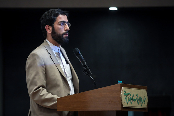 مراسم رونمایی از مستند هفت روز در بهشت