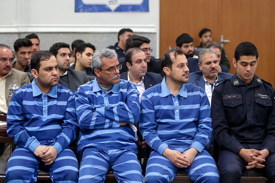 دادگاه رسیدگی به پرونده متهمان قاچاق ارز و پولشویی