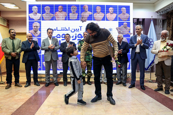 اختتامیه نخستین سمپوزیوم مجسمه سازی شهدا و مفاخر مشهد