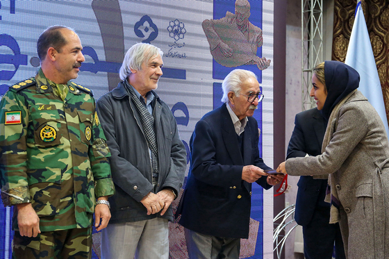 اختتامیه نخستین سمپوزیوم مجسمه سازی شهدا و مفاخر مشهد