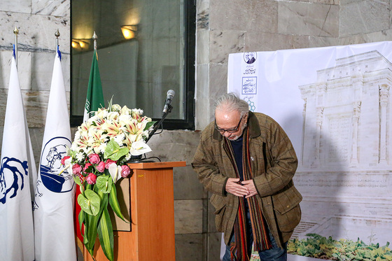 رونمایی از آثار دکتر جلال خالقی مطلق 