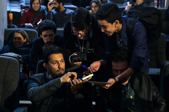 اکران مردمی انیمشین «آخرین داستان» در سینما هویزه مشهد