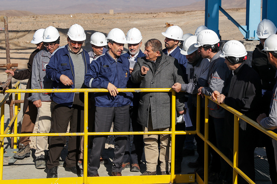  بازدید رئیس بنیاد مستضعفان از پروژه فولاد شرق کاوه