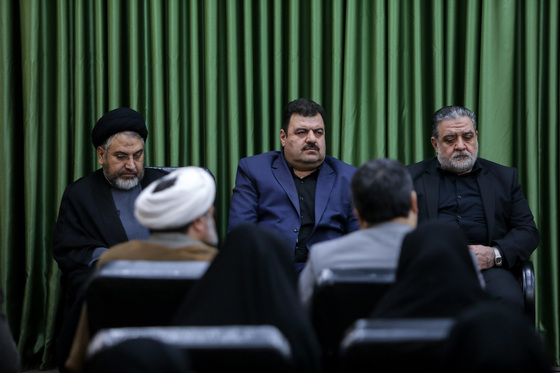 دیدار اهالی رسانه با آیت الله علم الهدی