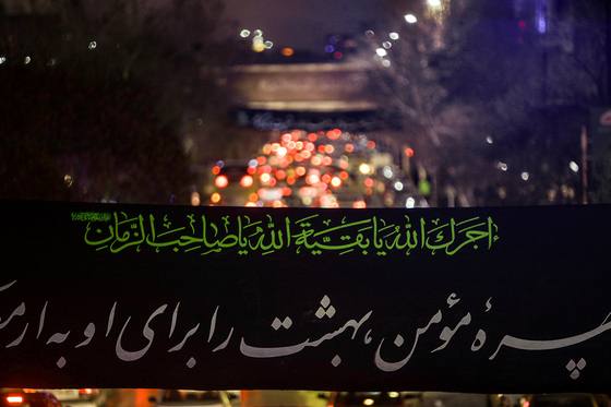 فضاسازی شهر مشهد به مناسبت ایام فاطمیه