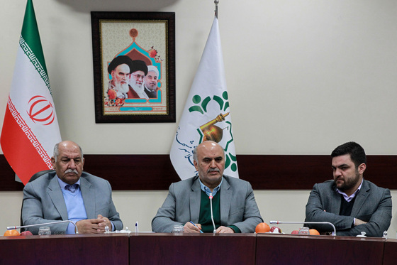 نشست خبری رئیس کمیسیون اقتصادی،سرمایه گذاری و مشارکت ها