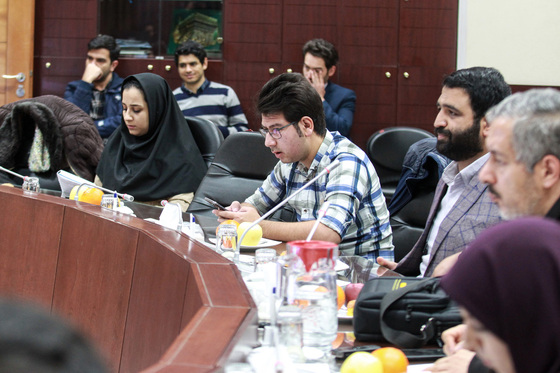 نشست خبری رئیس کمیسیون اقتصادی،سرمایه گذاری و مشارکت ها