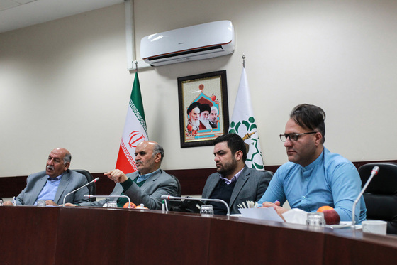 نشست خبری رئیس کمیسیون اقتصادی،سرمایه گذاری و مشارکت ها