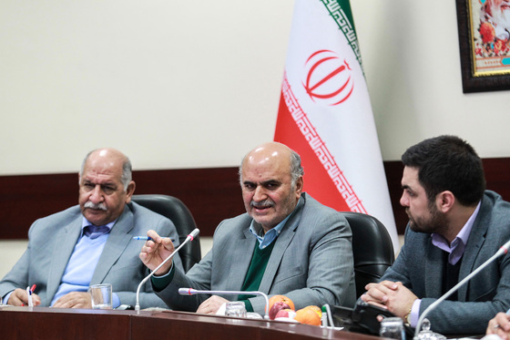 نشست خبری رئیس کمیسیون اقتصادی،سرمایه گذاری و مشارکت ها