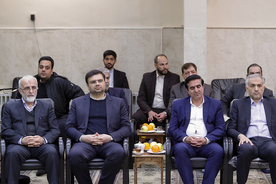 تجلیل آیت الله علم الهدی از بازیکنان تیم فوتبال شهرخودرو‎