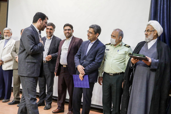  تکریم و معارفه ی آقای ارجائی مدیرکل ستاد اجرایی فرمان امام(ره)