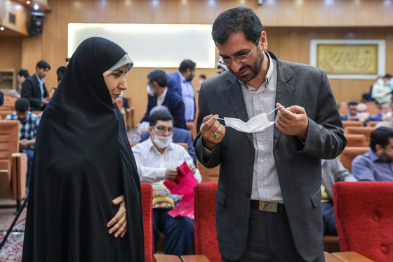  تکریم و معارفه ی آقای ارجائی مدیرکل ستاد اجرایی فرمان امام(ره)