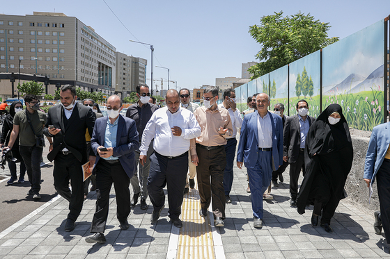 بازدید نائب رئیس مجلس شورای اسلامی از بافت پیرامونی حرم مطهر رضوی