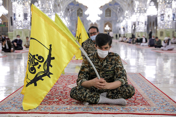 وداع با پیکر شهید دفاع مقدس «نسیم افغانی»