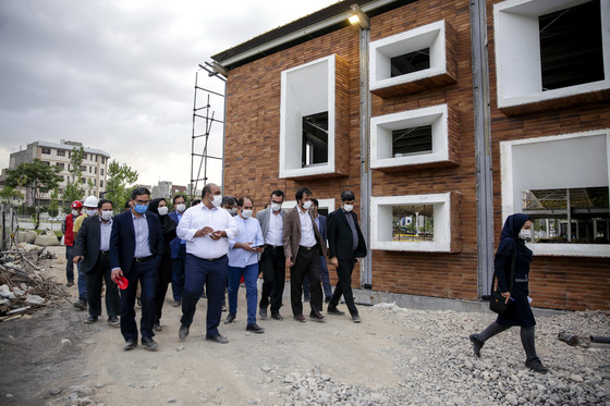 بازدید شهردار مشهد از پروژه کارخانه نوآوری