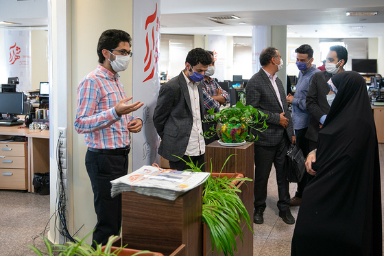 بازدید اعضای شورای شهر از روزنامه شهرآرا