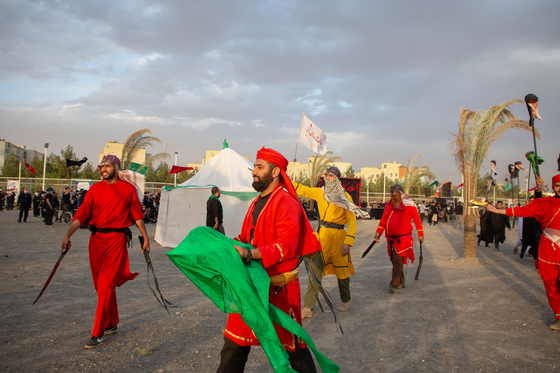 خیمه سوزان عصر عاشورا در قاسم آباد