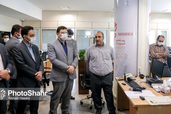 بازدید شهردار مشهد از روزنامه شهرآرا