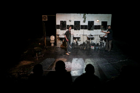 نمایش « کشته شده »