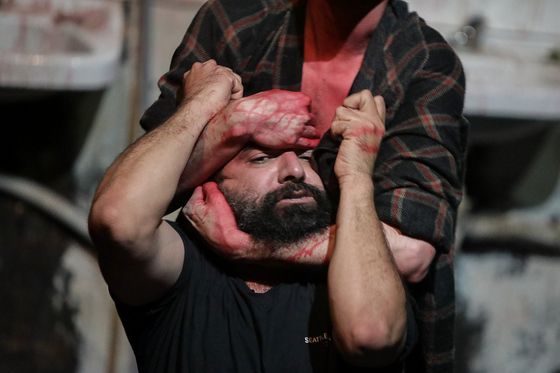 نمایش « کشته شده »