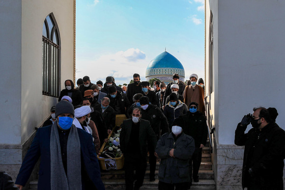 تشییع پیکر مرحوم راستگو در مشهد ‎