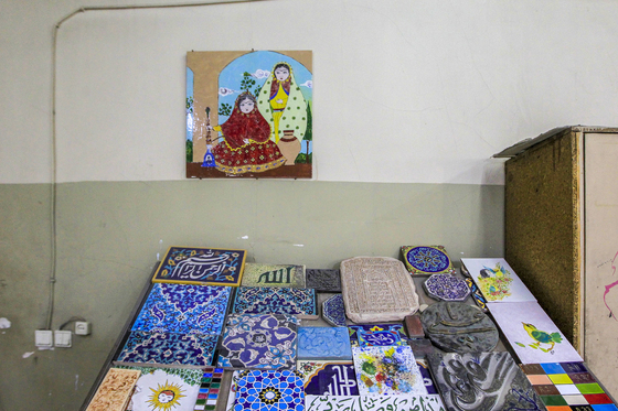 کارخانه کاشی سنتی قدس رضوی