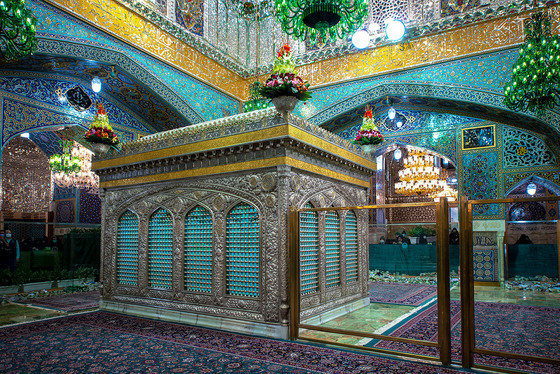 روضه منوره و ضریح مطهر امام رضا (علیه السلام)