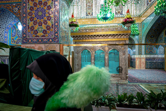 روضه منوره و ضریح مطهر امام رضا (علیه السلام)