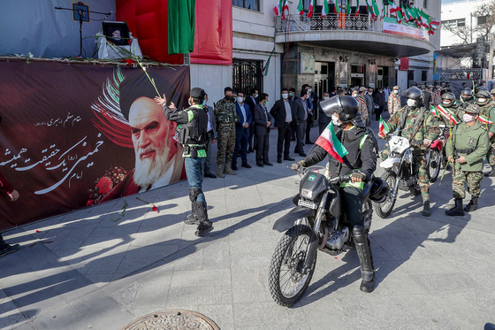 مراسم آغاز جشن های دهه فجر انقلاب اسلامی در مشهد