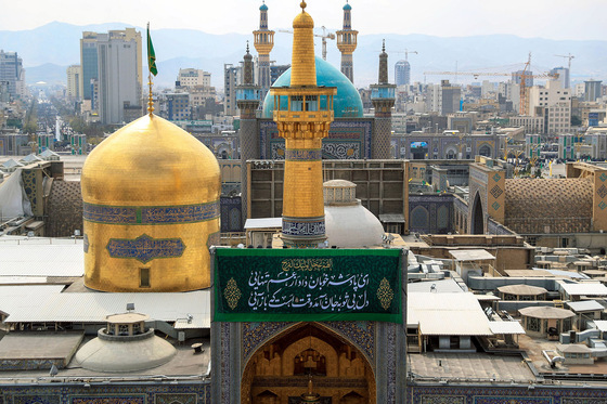 مراسم تحویل سال 1400 در حرم مطهر امام رضا (ع)