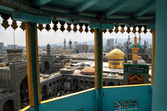 مراسم تحویل سال 1400 در حرم مطهر امام رضا (ع)