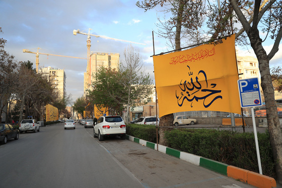 فضاسازي مشهد الرضا (ع) به مناسبت میلاد صاحب‌الزمان (عج)