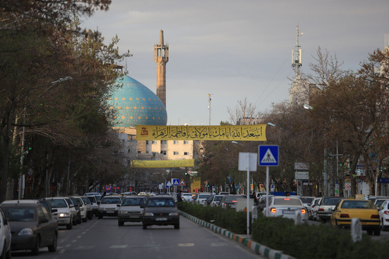 فضاسازي مشهد الرضا (ع) به مناسبت میلاد صاحب‌الزمان (عج)