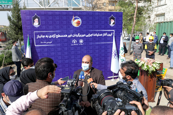 مراسم آغاز عملیات اجرایی زیرگذر آزادی به جانباز‎