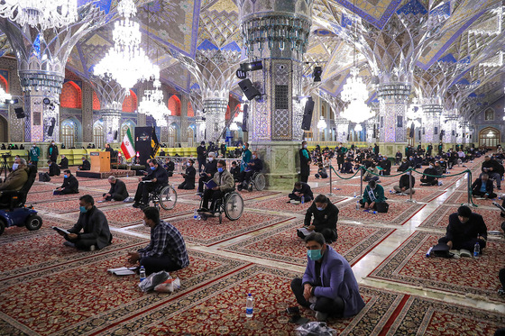 مراسم احیاء شب 21 ماه مبارک رمضان در حرم مطهر رضوی