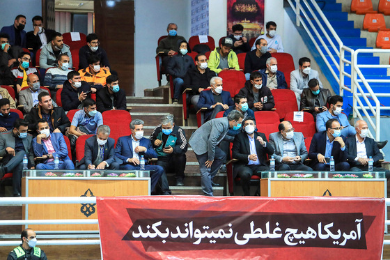 لیگ برتر فوتسال/ مسابقه فرش آرا مشهد و زندی بتن کلاردشت‎‎