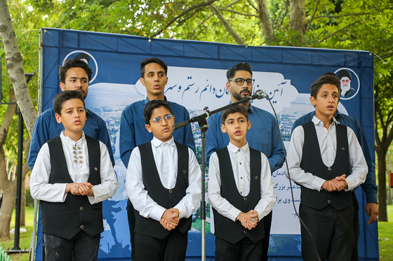رونمایی از مجسمه « رستم و سهراب »