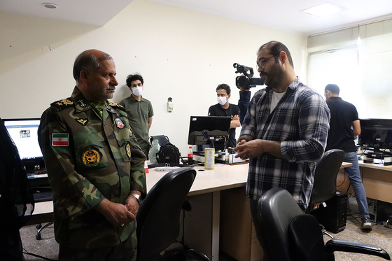 حضور مخاطبان و مسئولان در روزنامه شهرآرا به مناسبت روز خبرنگار
