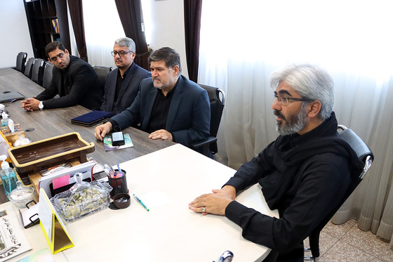 حضور مخاطبان و مسئولان در روزنامه شهرآرا به مناسبت روز خبرنگار