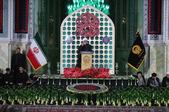 آیین خطبه خوانی شب شهادت امام رضا(ع) در حرم مطهر رضوی
