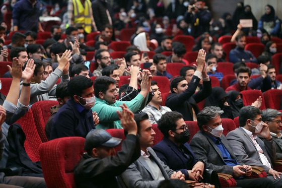 حضور سخنگوی دولت در جمع دانشجویان دانشگاه فردوسی مشهد