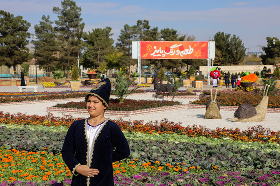 جشنواره‌ی طعم و رنگ پاییز